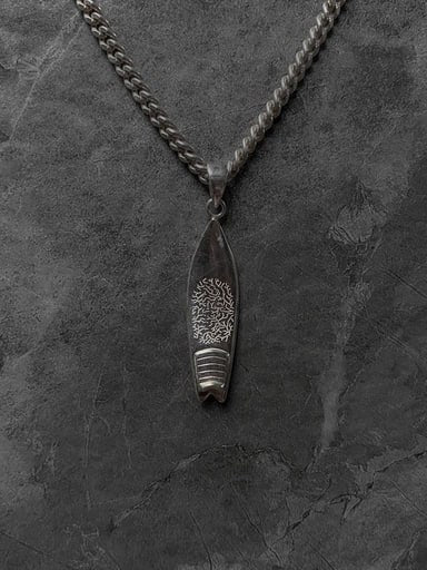 Fish surfboard pendant with coral-inspired wax engraving in 925 sterling silver – handmade surf necklace by Snow Cat Jewelry